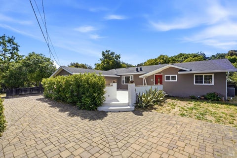 Photo of 165 Alameda De La Loma, Novato, CA 94949 (MLS # 326047780)
