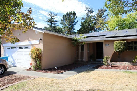 Photo of 120 Cook Circle, Vallejo, CA 94589 (MLS # 326072597)