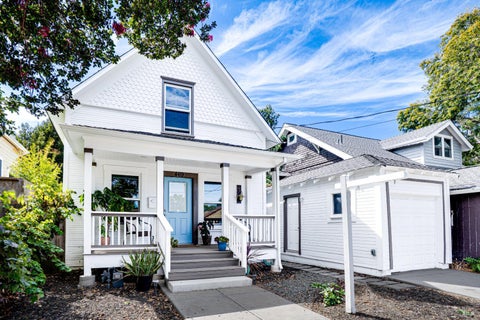 Photo of 469 Adams Street, Napa, CA 94559 (MLS # 326072962)