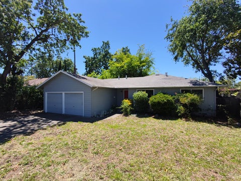 Photo of 2251 Nordyke Avenue, Santa Rosa, CA 95403 (MLS # 326051797)
