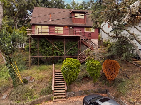 Photo of 721 Cabin Drive, Mill Valley, CA 94941 (MLS # 326070589)