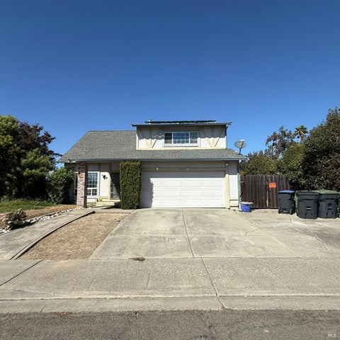 Photo of 1314 Thrasher Way, Suisun City, CA 94585 (MLS # 326082892)