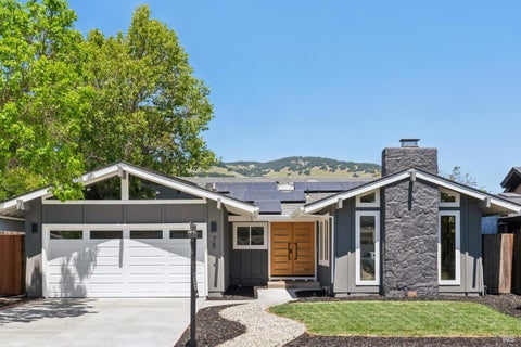 Photo of 75 San Carlos Way, Novato, CA 94945 (MLS # 326066323)