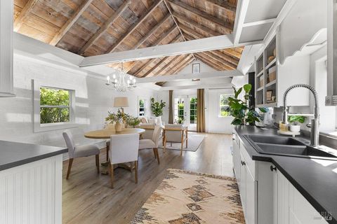 Photo of 821 Prince Avenue, Healdsburg, CA 95448 (MLS # 326020947)