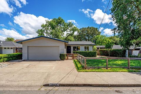 Photo of 382 Dechene Avenue, Sonoma, CA 95476 (MLS # 326030292)