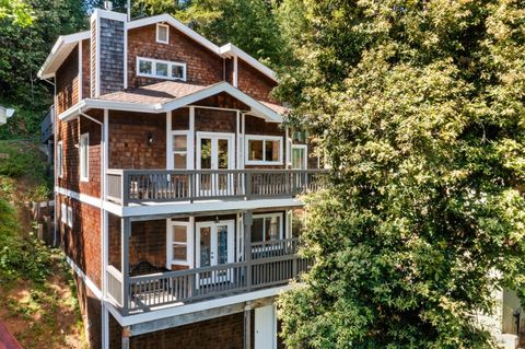 Photo of 15863 Morningside Drive, Guerneville, CA 95446 (MLS # 326041280)