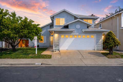 Photo of 446 Merlot Lane, American Canyon, CA 94503 (MLS # 326040612)