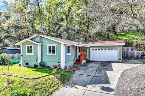 Photo of 1021 Arroyo Grande Drive, Napa, CA 94558 (MLS # 326016887)