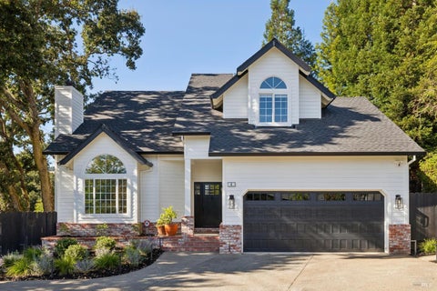 Photo of 4 Rondee Lane, Novato, CA 94945 (MLS # 326077459)