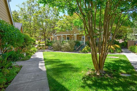 Photo of 262 Captain Nurse Circle, Novato, CA 94949 (MLS # 326049843)