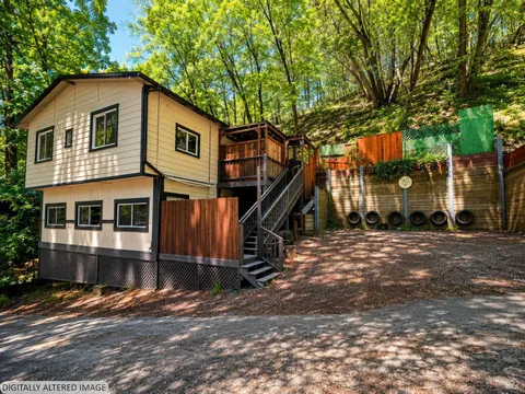 MLS: 326040501