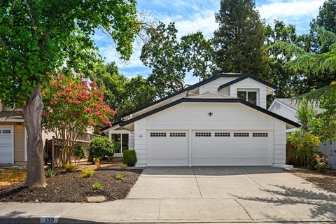 Photo of 132 Dartmouth Way, Windsor, CA 95492 (MLS # 326068813)