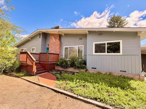 Photo of 6302 Anderson Road, Forestville, CA 95436 (MLS # 326033503)