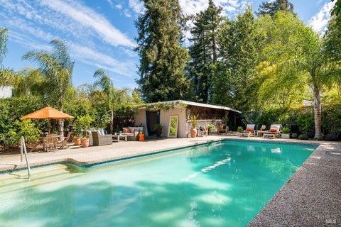 Photo of 7 Rutherford Avenue, San Anselmo, CA 94960 (MLS # 326072262)