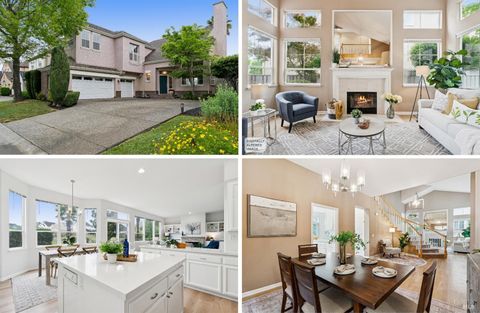 Photo of 2147 Falcon Ridge Drive, Petaluma, CA 94954 (MLS # 326027182)