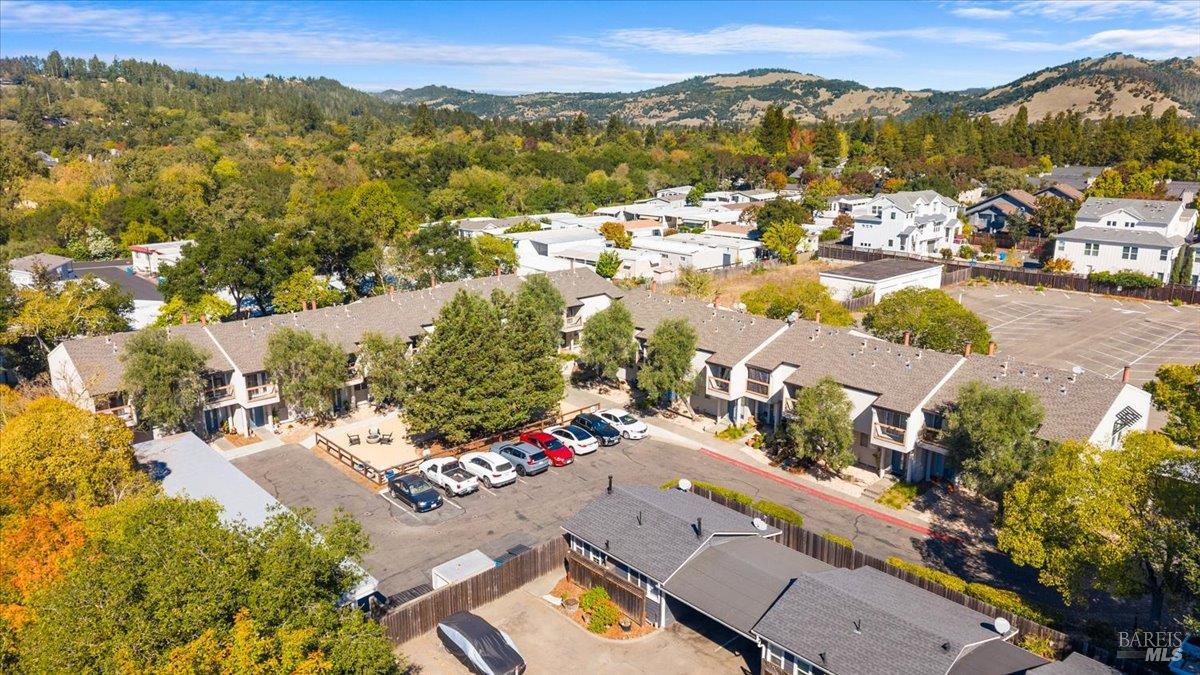 4225 Sonoma Highway