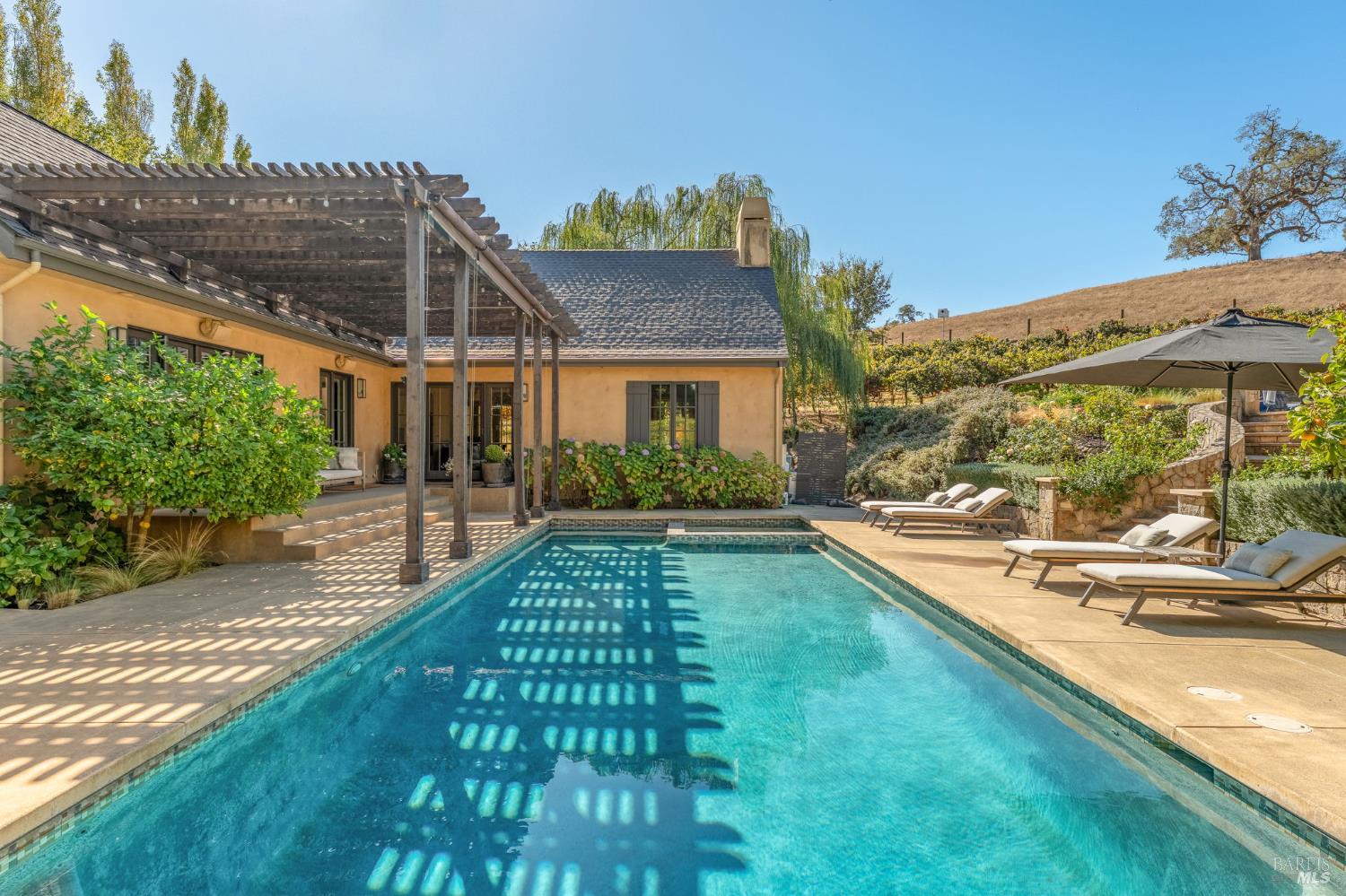 1297 Leaning Oak Drive