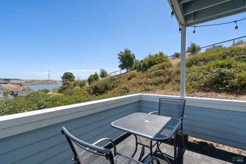 Photo of 911 Point Reyes Court #6, Vallejo, CA 94591 (MLS # 326073111)