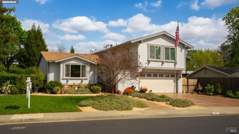 Photo of 287 N Alamo Drive, Vacaville, CA 95688 (MLS # 326026493)