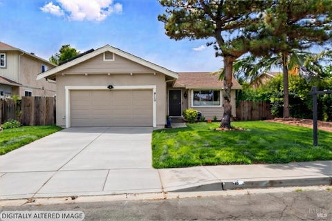 Photo of 910 Javan Way, Suisun City, CA 94585 (MLS # 326073970)
