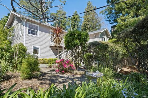 Photo of 152 Almonte Boulevard, Mill Valley, CA 94941 (MLS # 326021596)