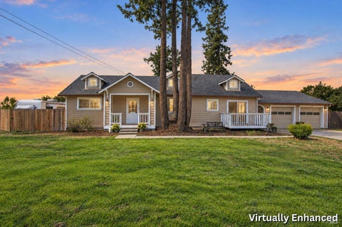 Photo of 4485 Hargrave Avenue, Santa Rosa, CA 95407 (MLS # 326074774)