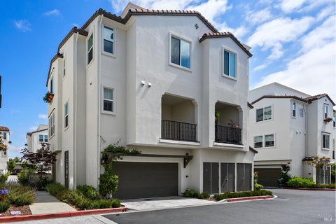 Photo of 901 Rockview Road, Novato, CA 94949 (MLS # 326055152)