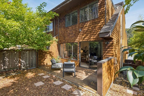 Photo of 831 Sir Francis Drake Boulevard #4, San Anselmo, CA 94960 (MLS # 326082136)