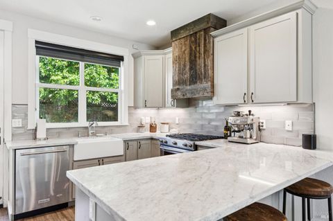 Photo of 300 Hatchery Lane, Sonoma, CA 95476 (MLS # 326024767)