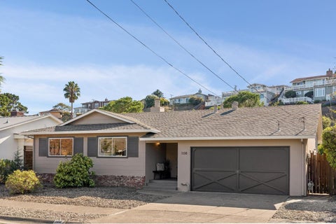 Photo of 108 Lakeside Drive, Corte Madera, CA 94925 (MLS # 326084450)