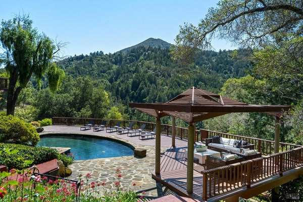 40 BLUERIDGE RD, KENTFIELD, CA 94904 - Image 579cd8fcfaa5f0500caa856acab1c959/2123317059