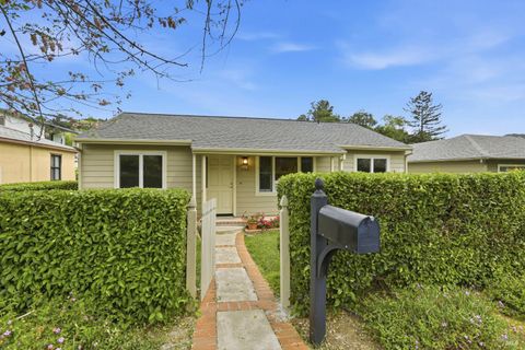 Photo of 2166 5th Avenue, San Rafael, CA 94901 (MLS # 326021531)
