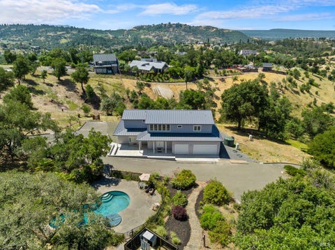 Photo of 1616 Redwood Hill Road, Santa Rosa, CA 95404 (MLS # 326041659)