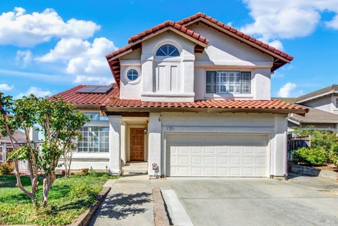 Photo of 1055 Sandhurst Drive, Vallejo, CA 94591 (MLS # 326081354)