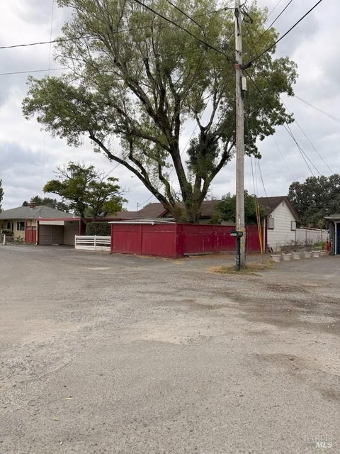 Photo of 2283 W Hearn Avenue, Santa Rosa, CA 95407 (MLS # 326079662)