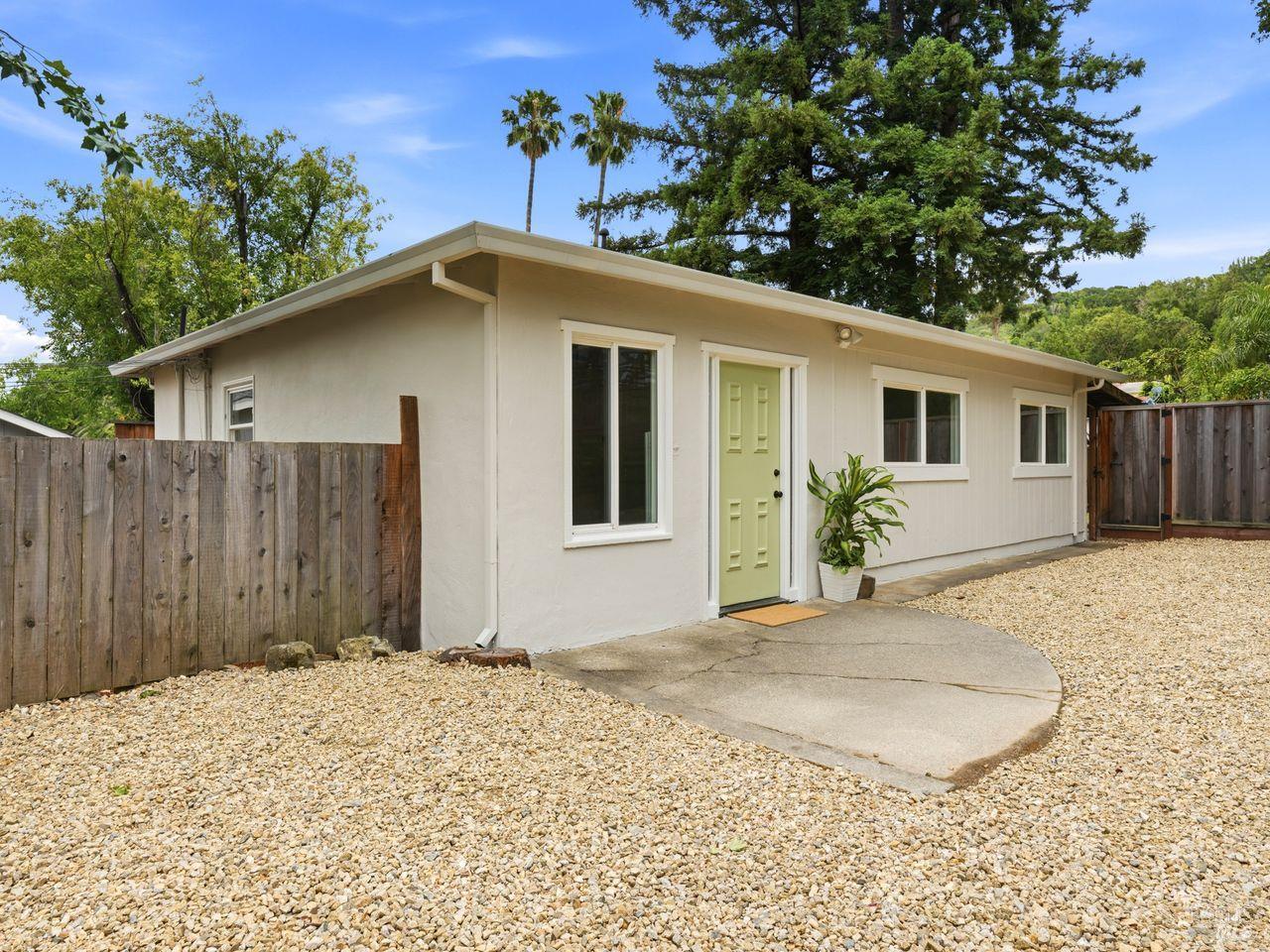 1681 Hill Road