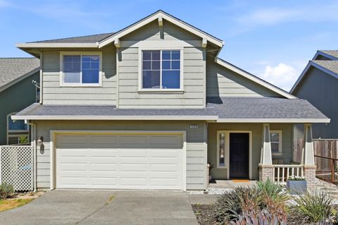 Photo of 1439 Grey Hawk Way, Santa Rosa, CA 95409 (MLS # 326048443)