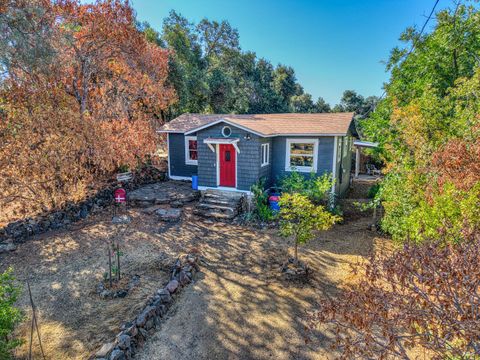 Photo of 14073 Konocti Street, Clearlake, CA 95422 (MLS # 326022599)