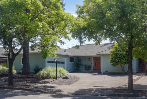 Photo of 2009 Hidden Valley Drive, Santa Rosa, CA 95404 (MLS # 326023676)