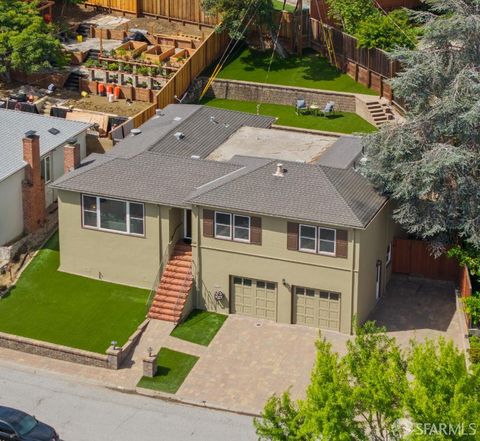 Photo of 124 Vine Street, San Carlos, CA 94070 (MLS # 426122522)