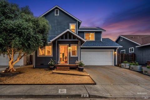 Photo of 27 Mallard Court, Napa, CA 94559 (MLS # 326080560)
