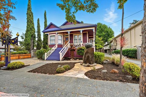 Photo of 722 Beaver Street, Santa Rosa, CA 95404 (MLS # 326018868)