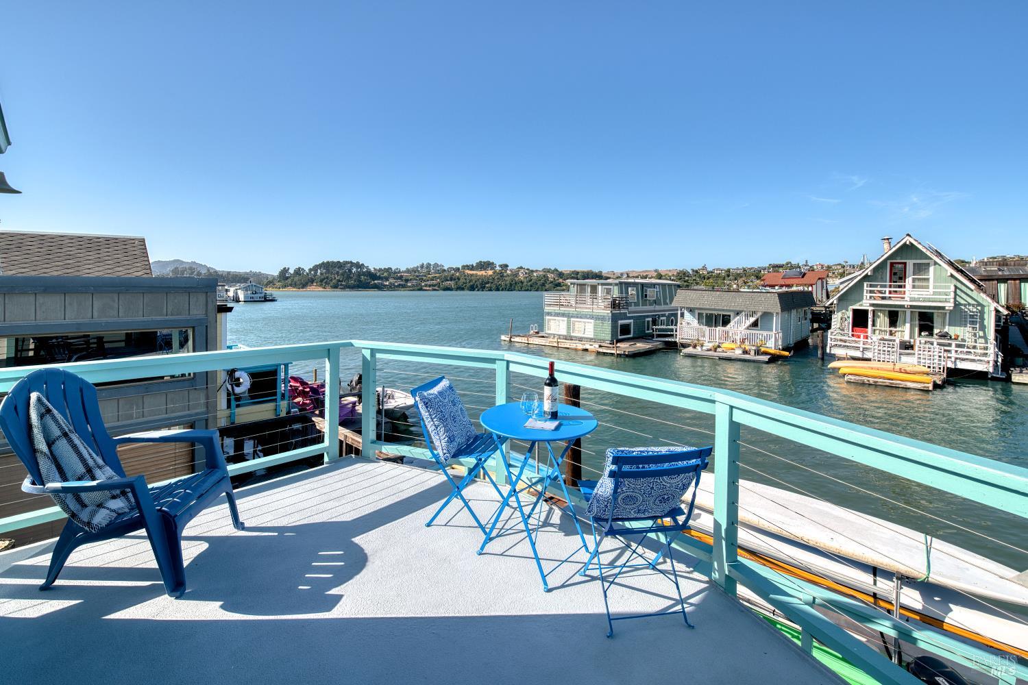 42 E Pier