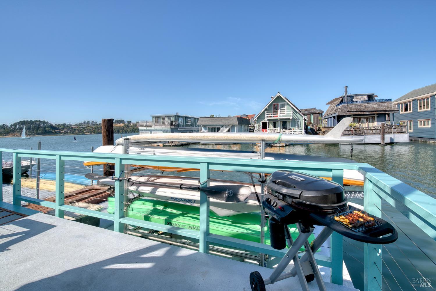 42 E Pier