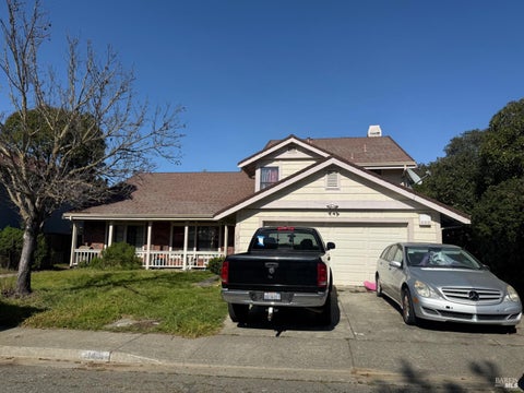 Photo of 124 Pierre Court, Vallejo, CA 94591 (MLS # 326083917)