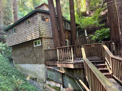 Photo of 512 Park Way, Mill Valley, CA 94941 (MLS # 326047149)