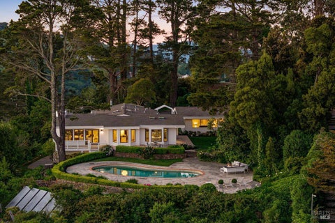 Photo of 17 Tanfield Road, Tiburon, CA 94920 (MLS # 326079663)