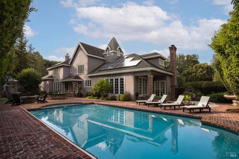 Photo of 13 W Brooke Drive, Novato, CA 94947 (MLS # 326079370)