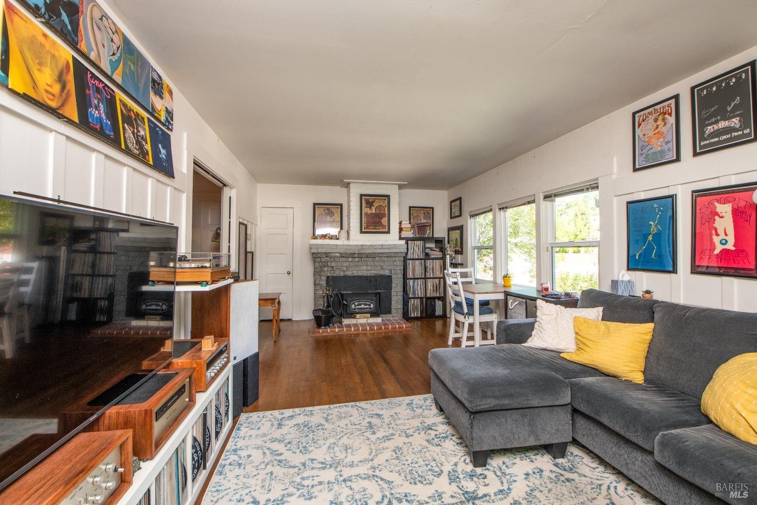 251 W End Avenue