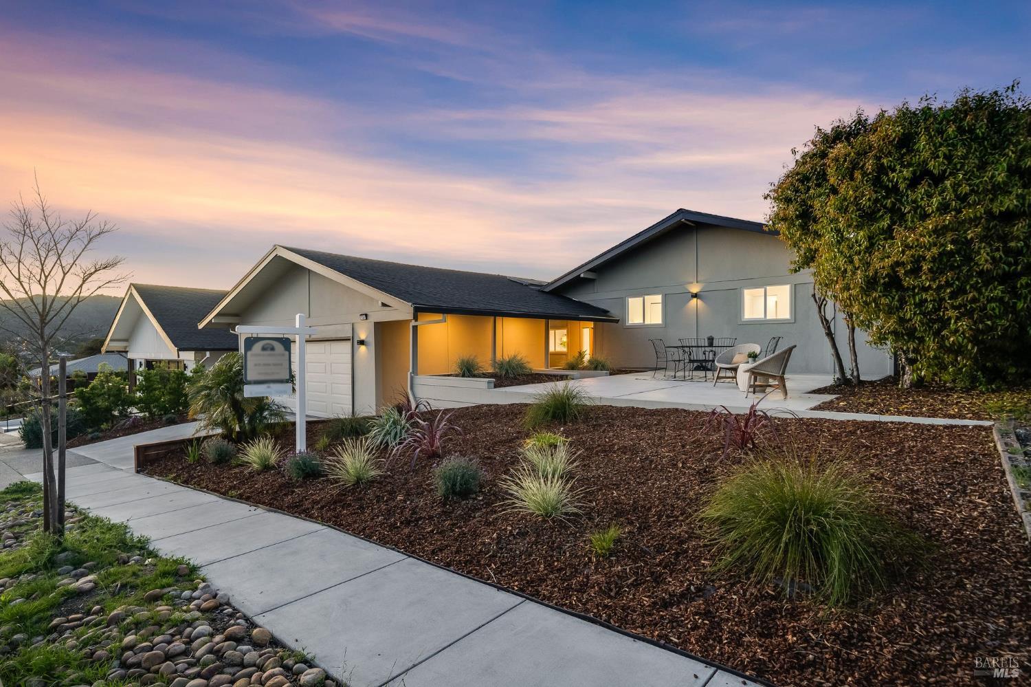121 San Marino Drive